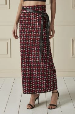 Chanel Red & Navy Wool Blend Tweed Maxi Skirt Suit 8 Chanel Red & Navy Wool Blend Tweed Maxi Skirt Suit -Fashion clothing 60CHX 015 4