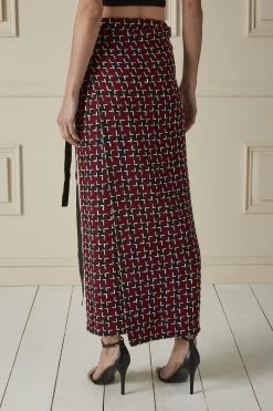 Chanel Red & Navy Wool Blend Tweed Maxi Skirt Suit 9 Chanel Red & Navy Wool Blend Tweed Maxi Skirt Suit -Fashion clothing 60CHX 015 5