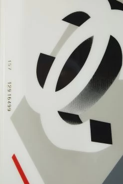 Chanel White Fiberglass 'CC' Sportline Snowboard -Fashion clothing Q6A0PR2SWB002 4