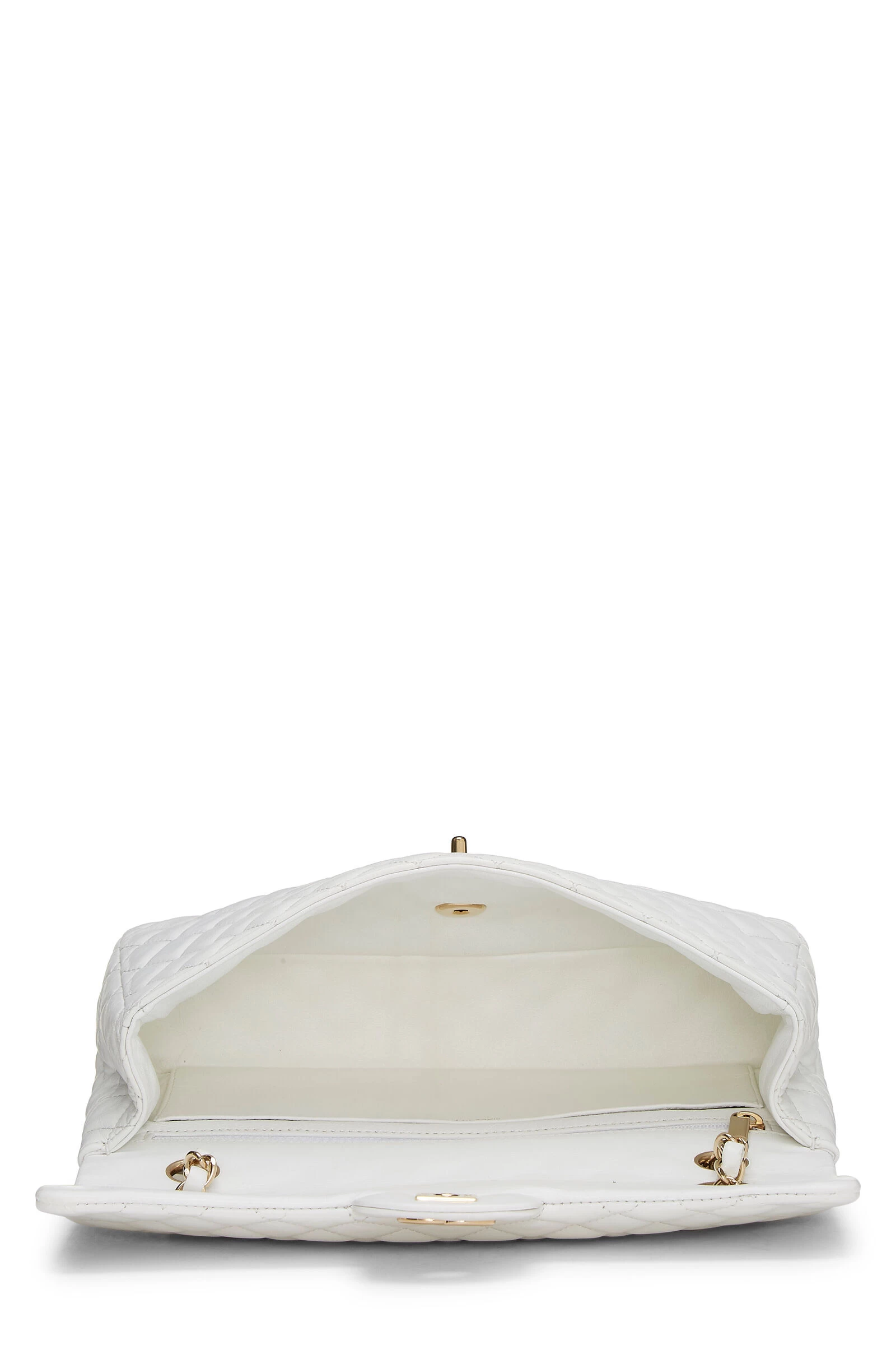 Chanel White Quilted Lambskin Valentine Flap Medium 6 Chanel White Quilted Lambskin Valentine Flap Medium - Image 6