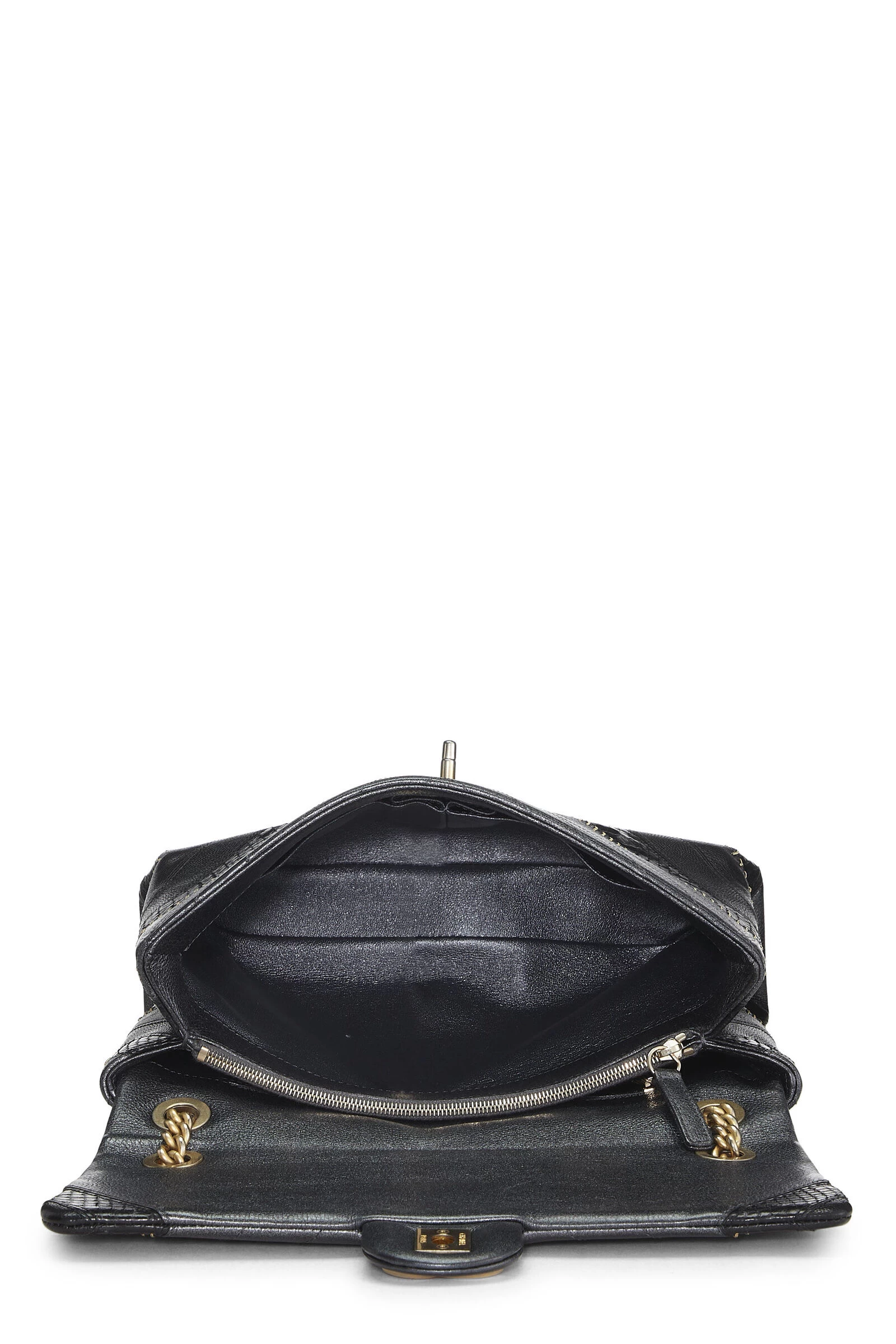 Chanel Black Calfskin Patchwork Chevron Flap Bag 6 Chanel Black Calfskin Patchwork Chevron Flap Bag - Image 6