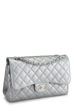Chanel Metallic Silver Quilted Lambskin New Classic Double Flap Jumbo -Fashion clothing Q6BAQP1IV4000 2