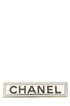 Chanel Gold Nameplate Bar Pin