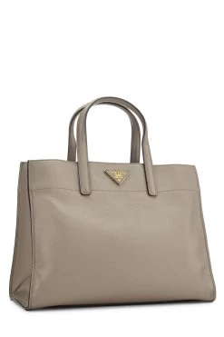 Prada Grey Saffiano Convertible Handbag 9 Prada Grey Saffiano Convertible Handbag -Fashion clothing QNBFLV3REB003 2