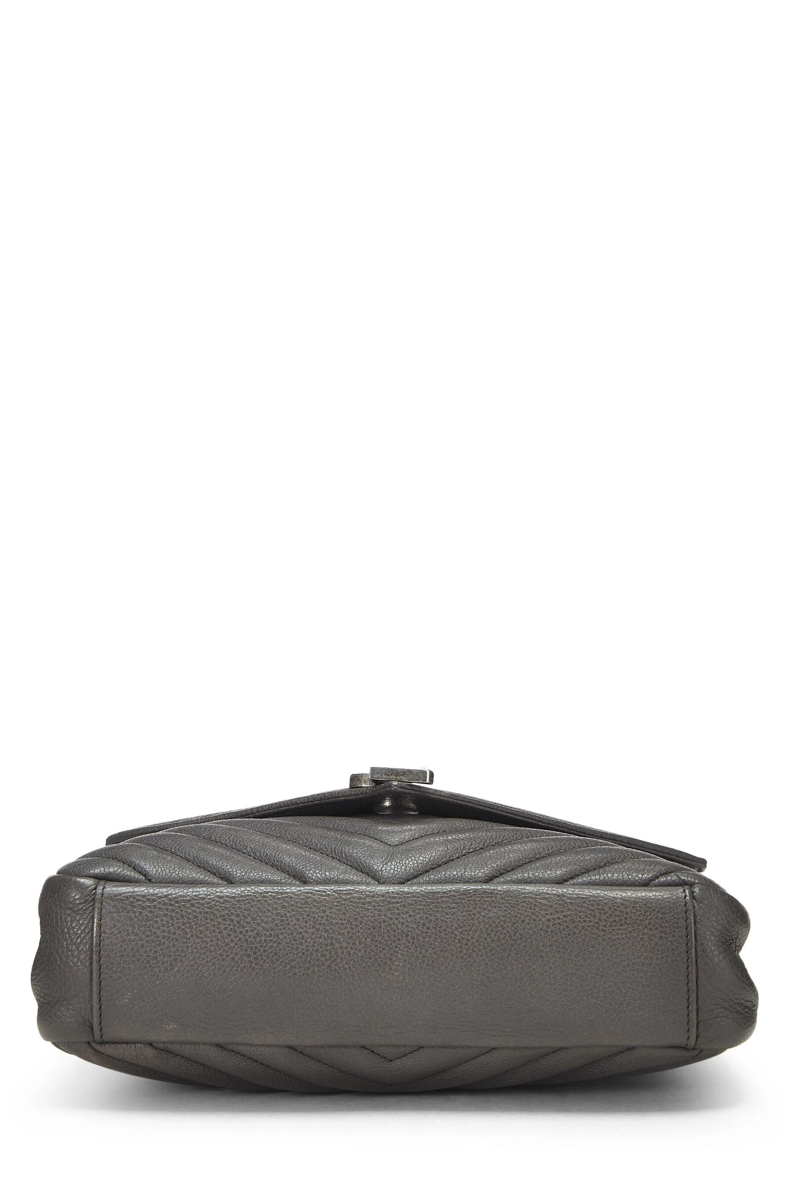 Grey Chevron Leather College Medium 6 Grey Chevron Leather College Medium - Image 6